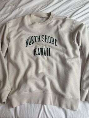 Cream Crewneck with Green 'North Shore Hawaii' Letters